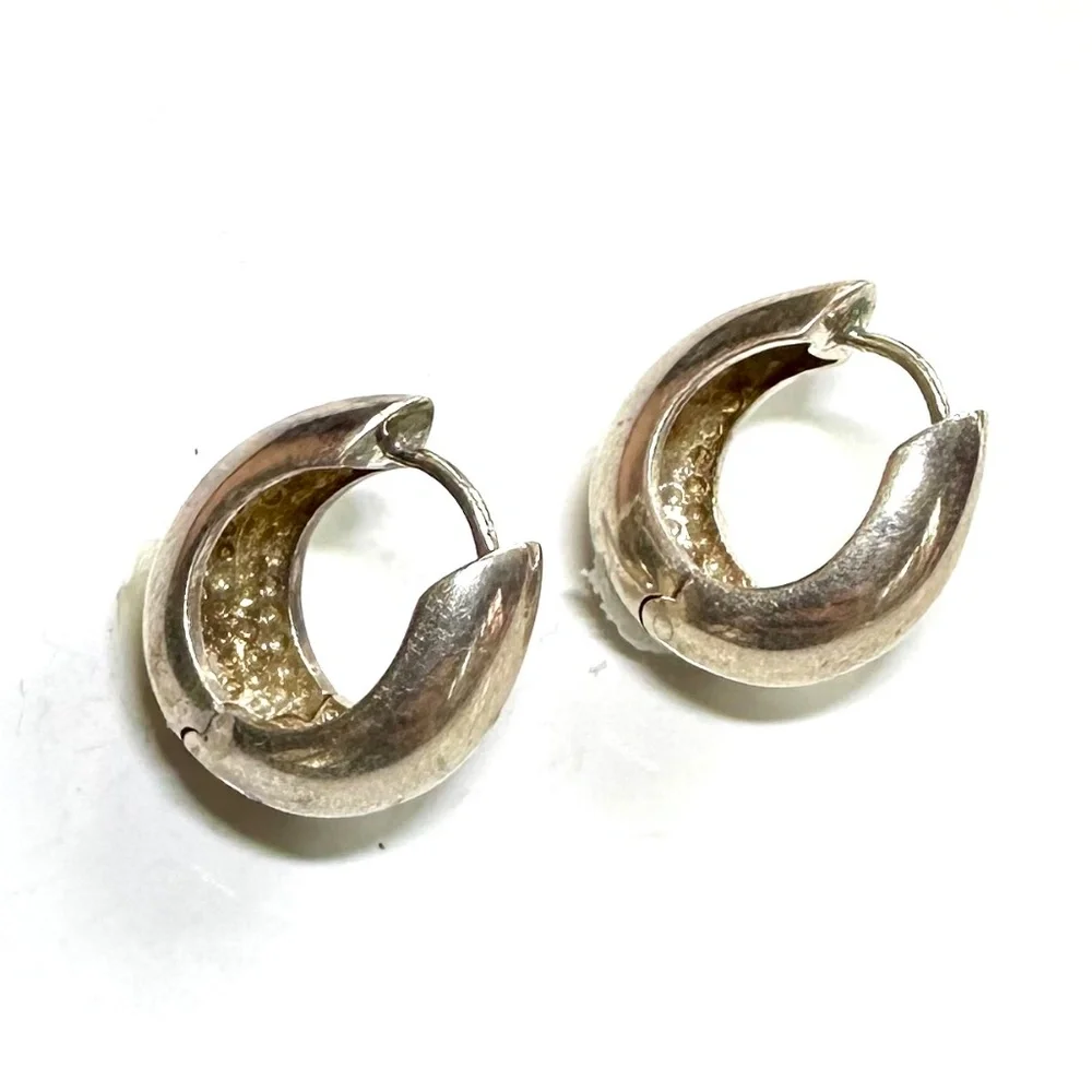 Sterling Silver Claw Hoops - Picture 5 of 5